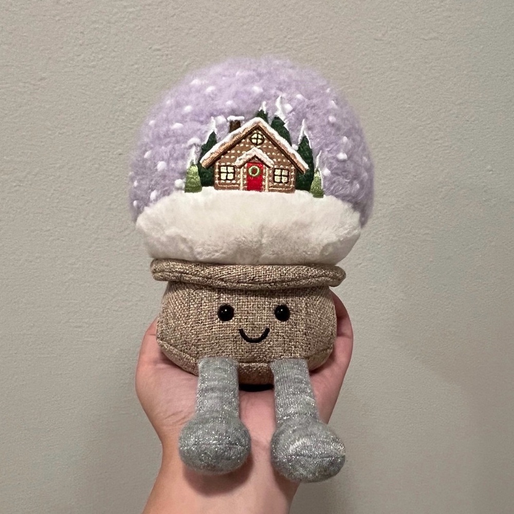Jellycat Amuseables Snow Globe